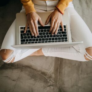 Lire la suite à propos de l’article Comment Devenir un Rédacteur Web Freelance (Même si tu Pars de 0)
